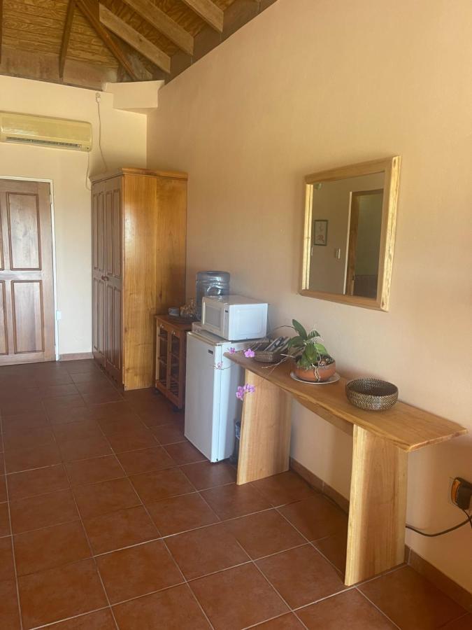 The Victory Villa Parrot Hall Extérieur photo