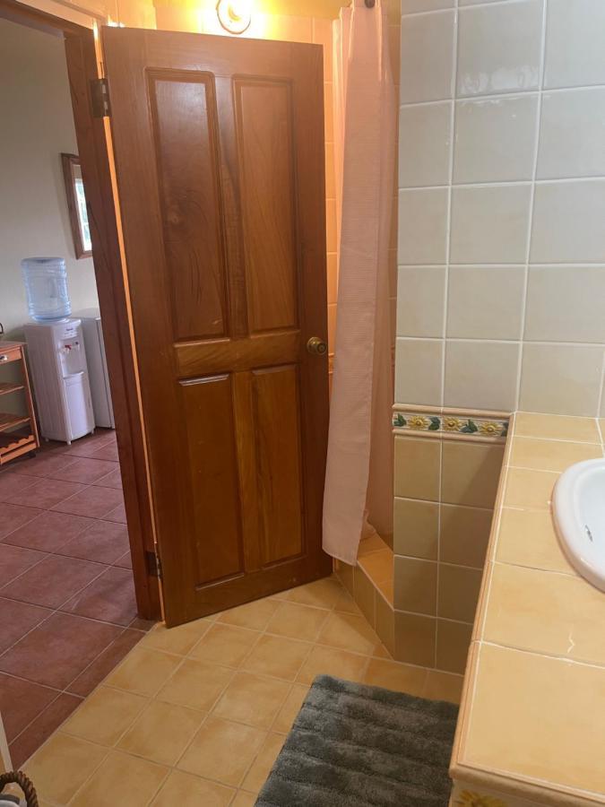 The Victory Villa Parrot Hall Extérieur photo